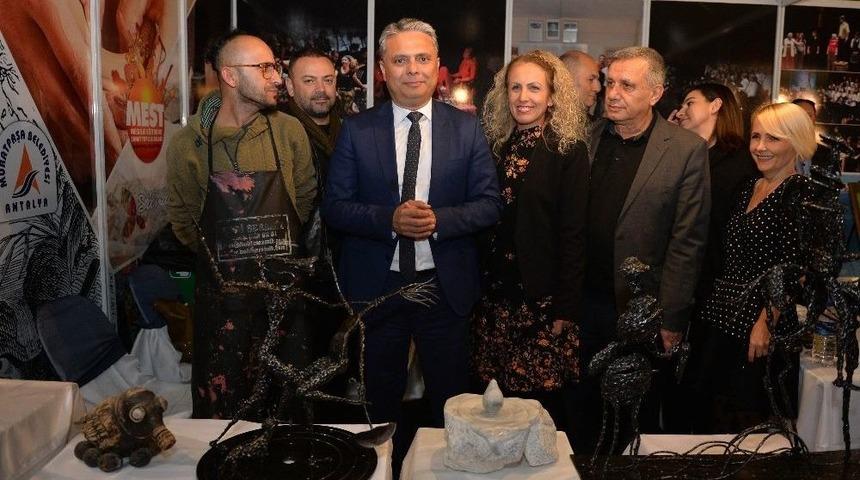 Muratpaşa Kursları Öğrenme Şenliği’nde