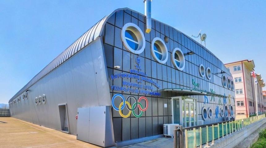 Kartepe&rsquo;ye Bir Spor Salonu Daha Yapılıyor