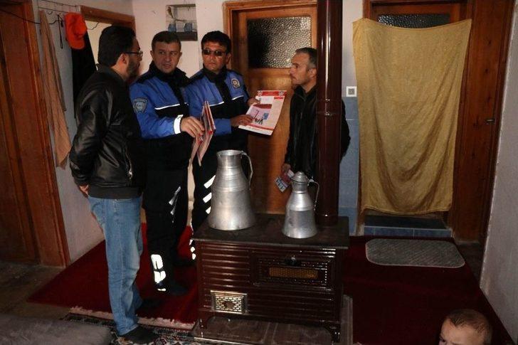 Suriyelilere ‘arapça’ Broşürlü Önlem G3