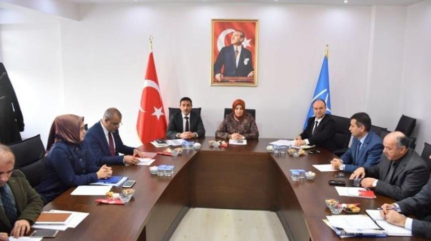 İl&ccedil;e Milli Eğitim M&uuml;d&uuml;rleri İstişare Toplantısı S&ouml;ğ&uuml;t&rsquo;te Yapıldı