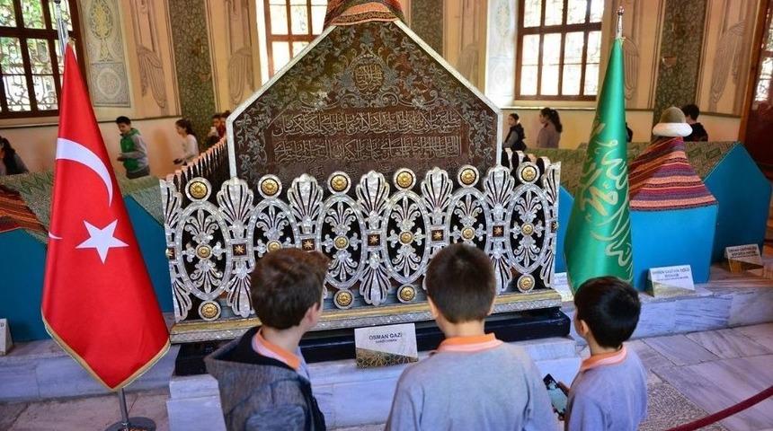 Yıldırımlı &Ccedil;ocuklar K&uuml;lt&uuml;r Sanatla B&uuml;y&uuml;yor