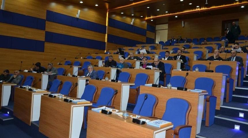 Paland&ouml;ken Belediyesinin 2017 Yılı Faaliyet Raporu Meclisten Ge&ccedil;ti