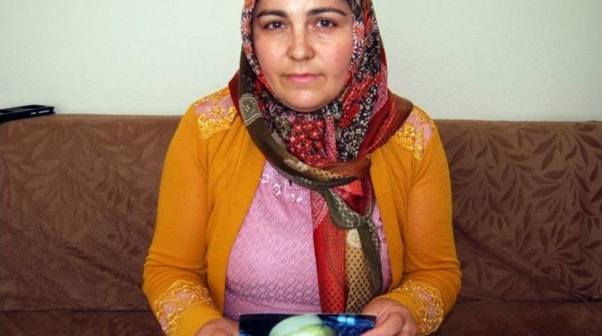 Bileziğini &Ccedil;alan Kişiye Seslendi: &ldquo;vicdanın Varsa Getir&rdquo;