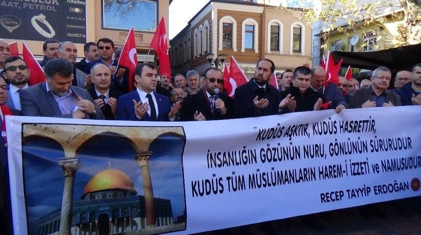 Çaycuma’da Yüzlerce Vatandaş Kudüs’e Destek İçin Bir Araya Geldi