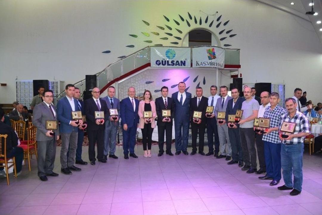 G&uuml;lsan Holding &Ccedil;alışanları İftarda Buluştu