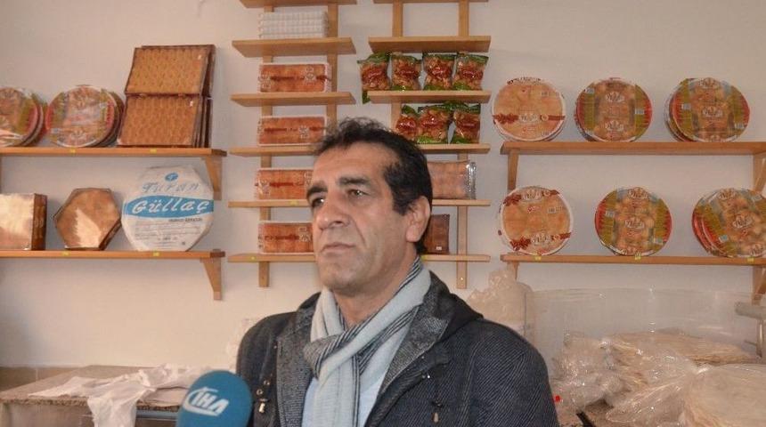 Pitbullu Gen&ccedil;ler K&uuml;&ccedil;&uuml;k &Ccedil;ocuğa Hırsızlık Yaptırdı