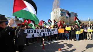 Üniversite Öğrencilerinden Trump’a Tepki