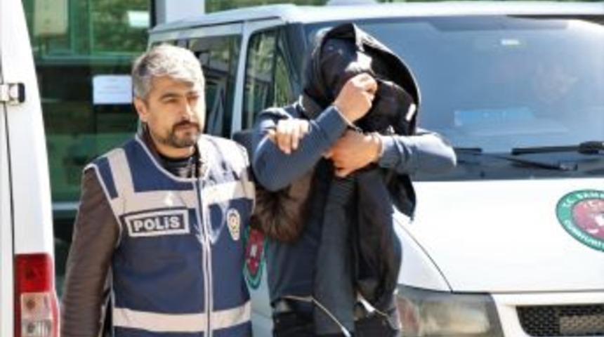 Otomobillerden Hırsızlık Zanlısı Tutuklandı