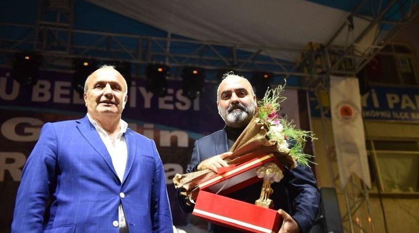 Taşk&ouml;pr&uuml;&rsquo;de Tasavvuf M&uuml;ziği Ve Sema G&ouml;sterine Yoğun Katılım