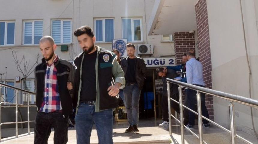 Otomobilde Gizlenen Uyuşturucu &rsquo;rona&rsquo; Buldu