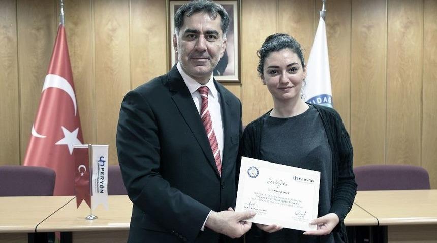 Öğrencilere İk’inci Altın Bilezik