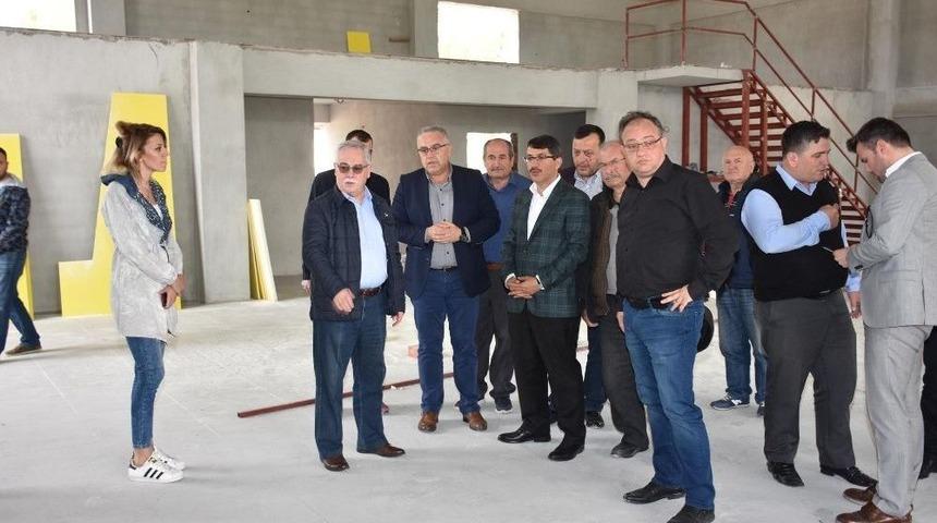 Karaağa&ccedil;lı D&uuml;ğ&uuml;n Salonu Yaza Hazır