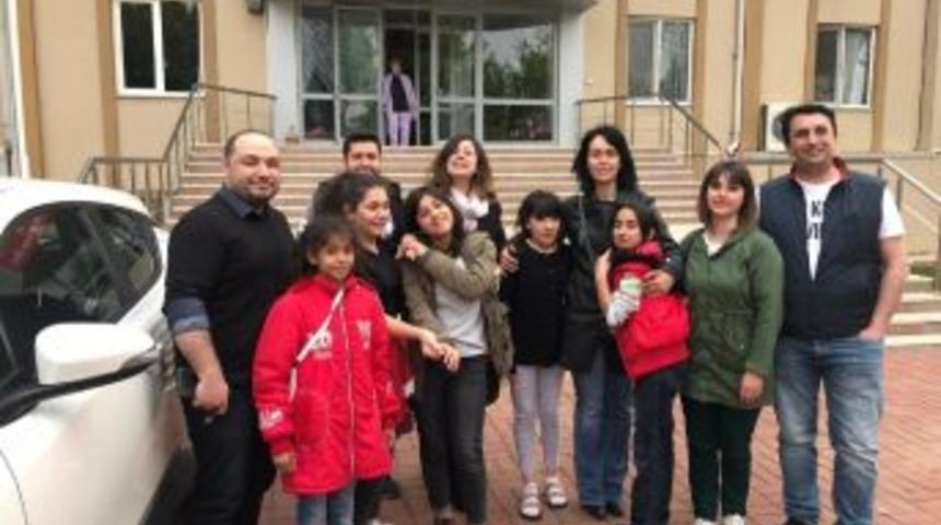 &Ccedil;alışanlar Minikleri Sevindirdi