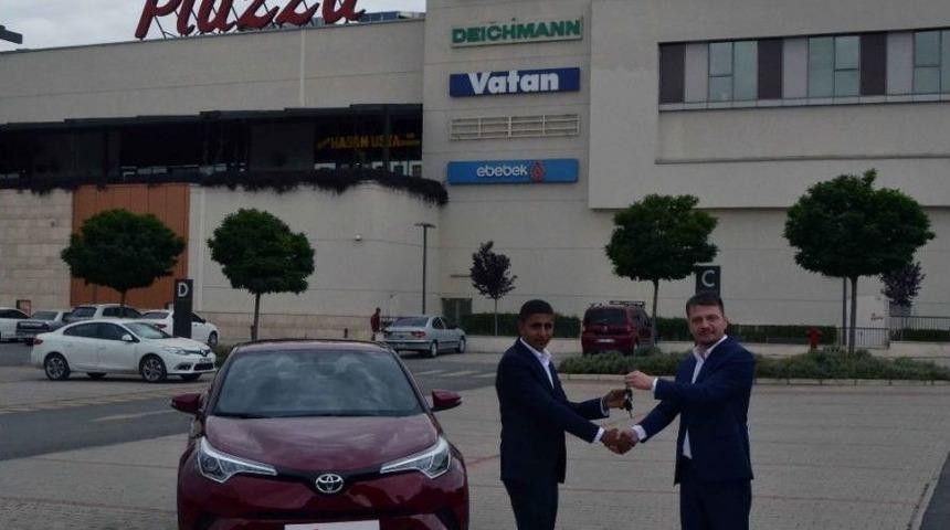 Damatlık Aldı Otomobil Kazandı