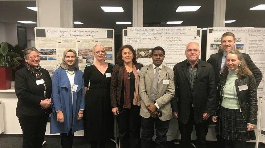 Kuşadası Belediyesi, Hamburg&rsquo;da &rsquo;d&ouml;ng&uuml;sel Atık Y&ouml;netimi&rsquo; Toplantısına Katıldı