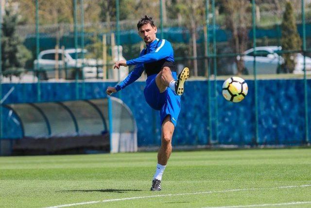 Kasımpaşa, Bursaspor Maçı Hazırlıklarını Sürdürdü