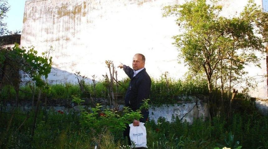 Sinema Salonu Olmayan İl&ccedil;ede 44 Yıllık Sinema Perdesi