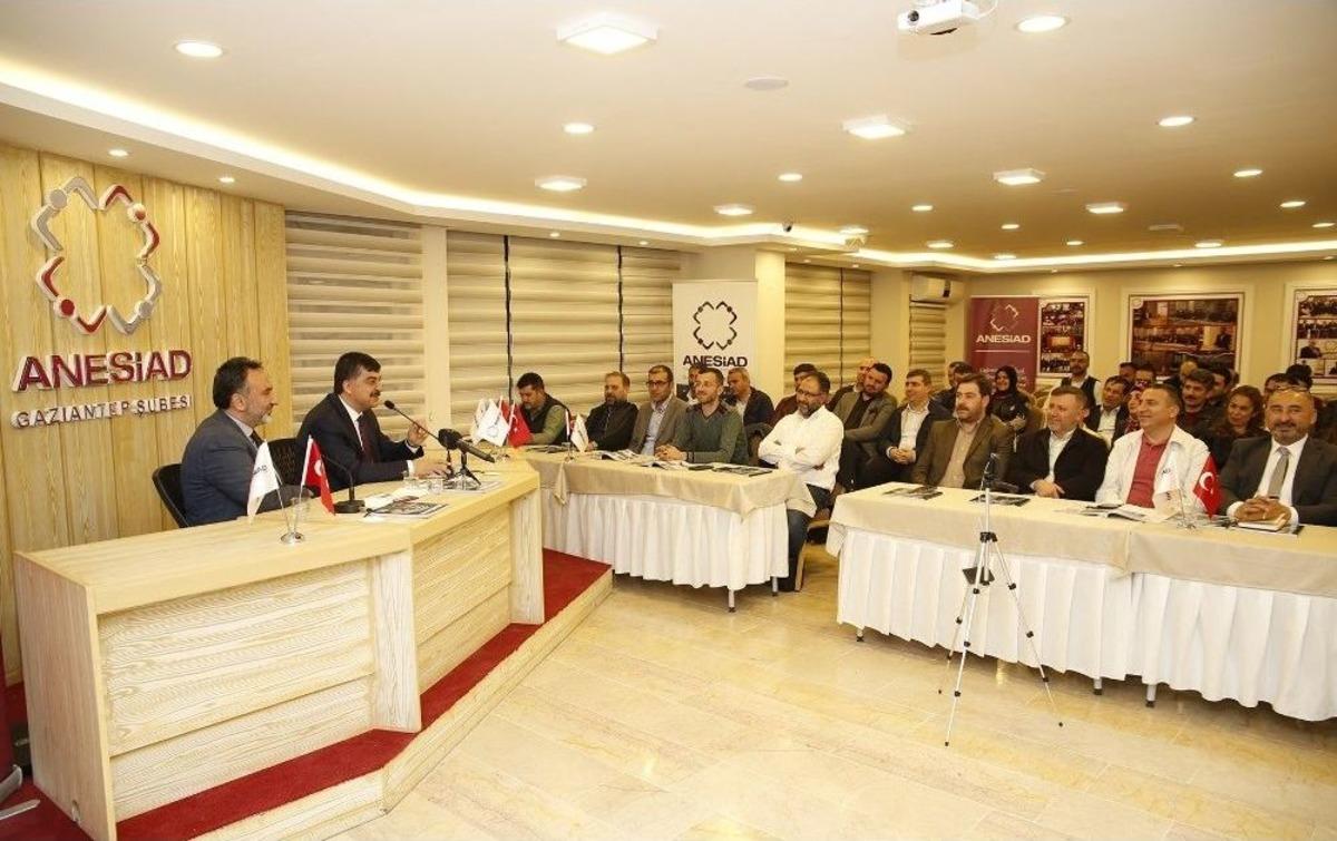 Fadıloğlu, Anesiad &Uuml;yelerine &Ccedil;alışmaları Anlattı