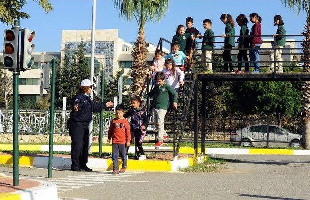 Geleceğin Şoförlerine Uygulamalı Trafik Eğitimi