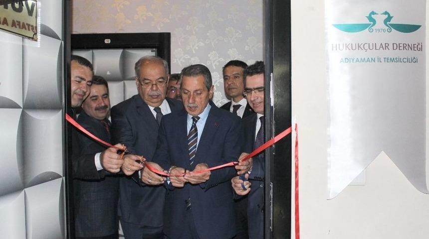 Hukuk&ccedil;ular Derneği İl Temsilciliğinin A&ccedil;ılışı Yapıldı