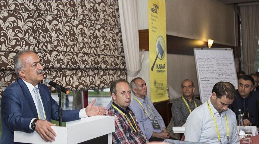 Rekt&ouml;r &Ccedil;omaklı: &ldquo;kolektif Bir Bilin&ccedil;le Gelecek Stratejilerimizi Belirliyoruz&rdquo;