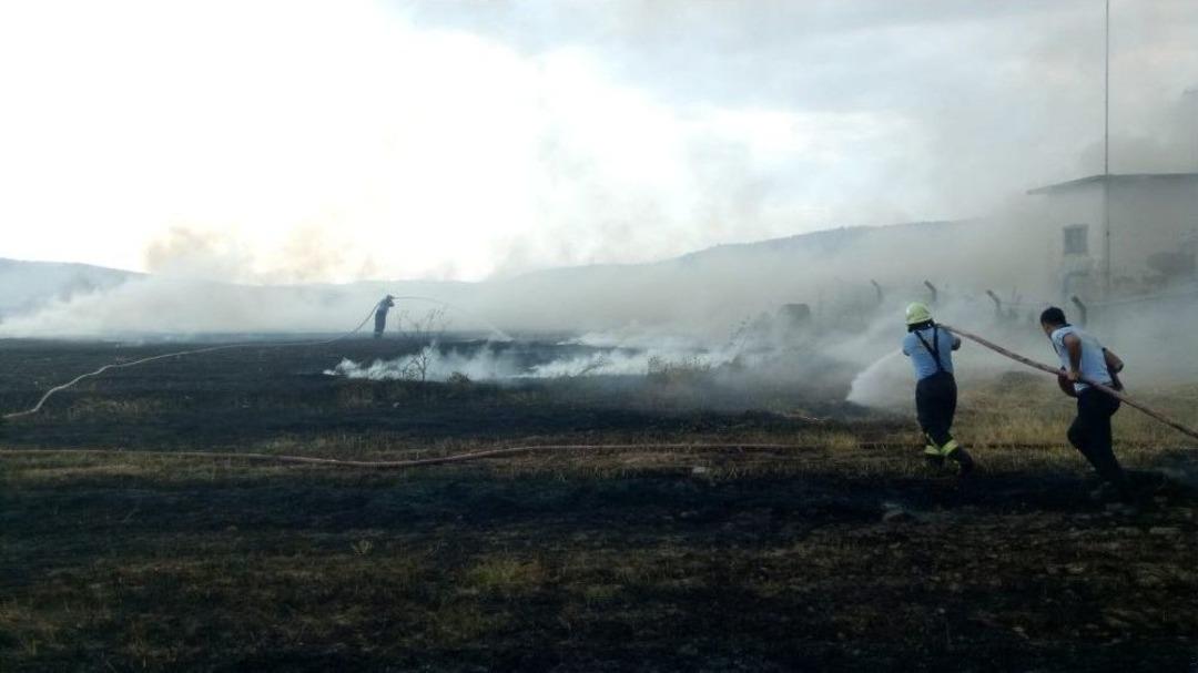 Martının &Ccedil;ıkardığı Yangında 60 D&ouml;n&uuml;ml&uuml;k Arazi K&uuml;l Oldu