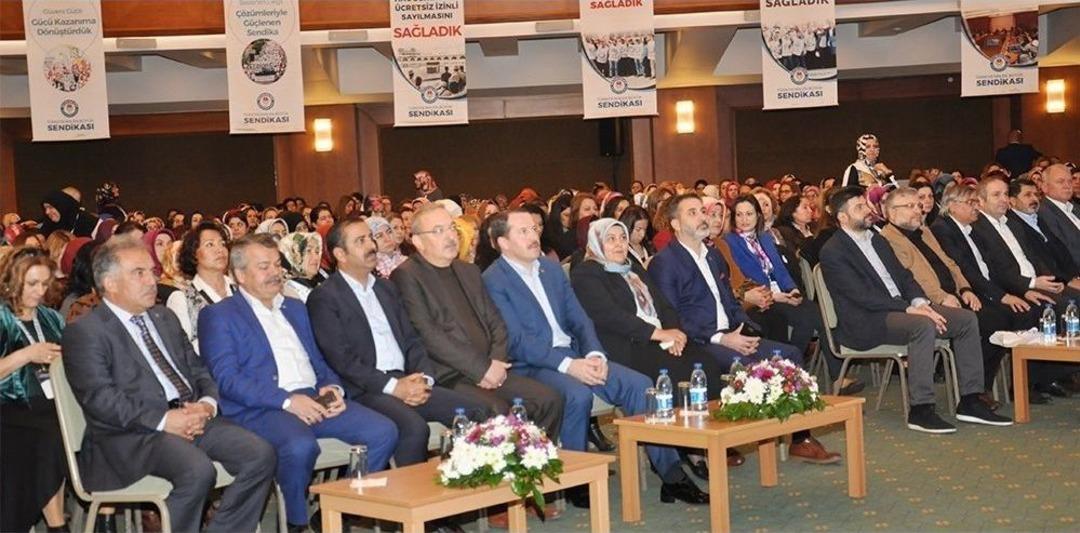 Eğitim-bir-sen Ve Memur-sen Genel Başkanı Yal&ccedil;ın: &rdquo;t&uuml;rkiye&rsquo;nin &Ouml;nc&uuml; Kadınlarıyla Daha Da G&uuml;&ccedil;leneceğiz"