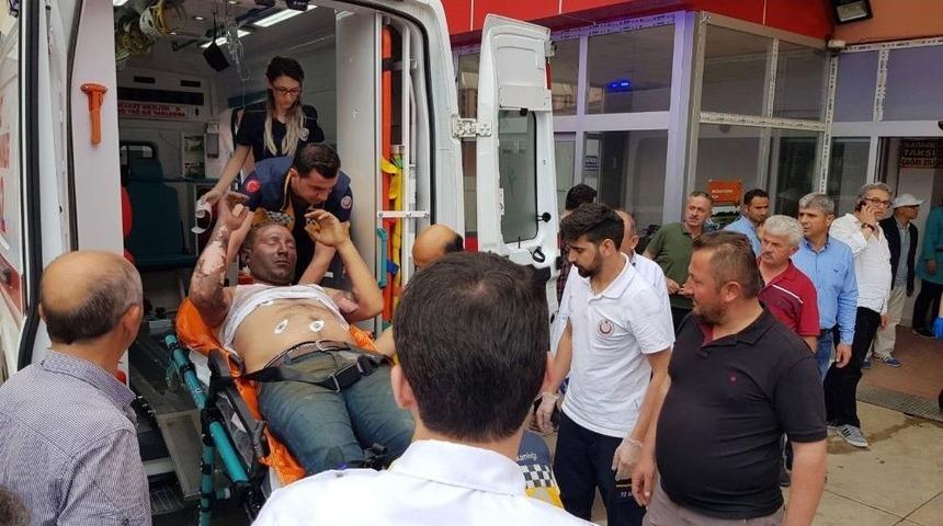 Elektrik Trafosunda Patlama: 2 Yaralı