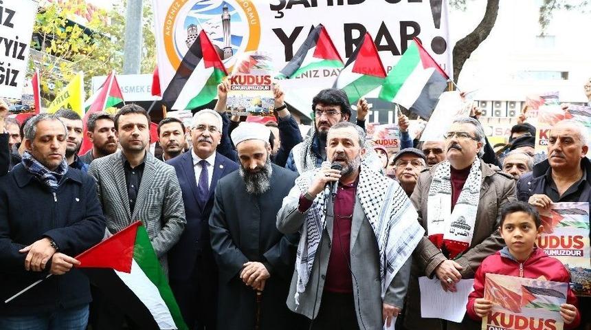 Antalya’da Abd’nin Kudüs Kararı Protesto Edildi