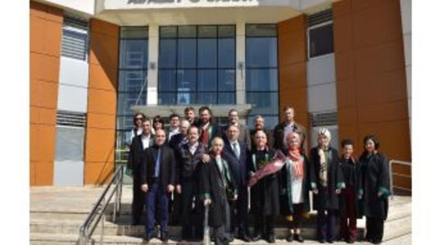 Kurtulan&rsquo;dan Avukatlara Kutlama Ziyareti