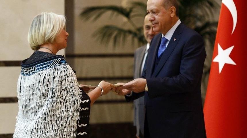 Cumhurbaşkanı Erdoğan, Yeni Zelanda B&uuml;y&uuml;kel&ccedil;isini Kabul Etti