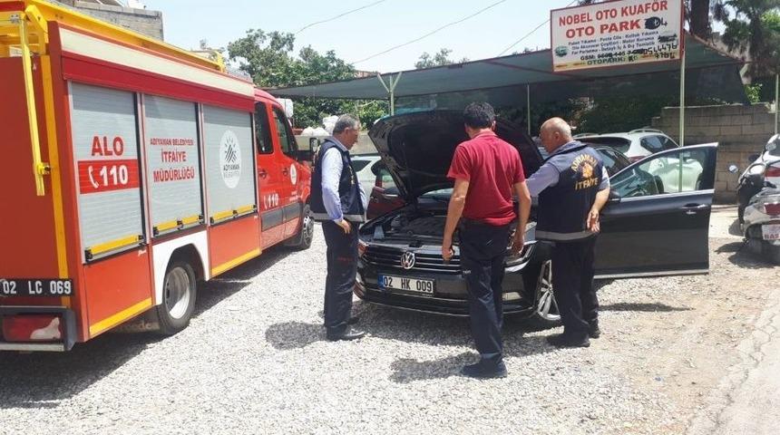 Otomobilin Motor Kısmında Kedi Arandı