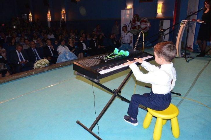 Otistik Gençler Hayran Bıraktı G2