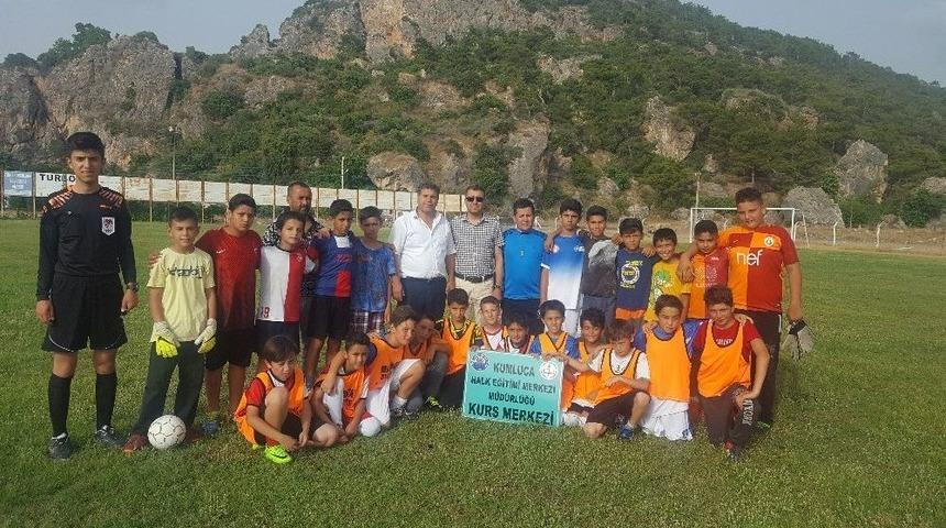 Kumluca&rsquo;da Futbol Kursları Başladı