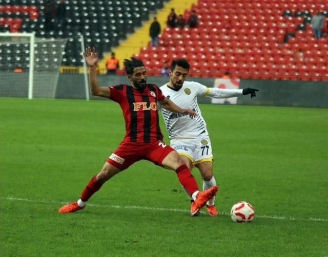 Tff 1. Lig: Gazişehir Gaziantep: 2 - Ankaragücü: 2