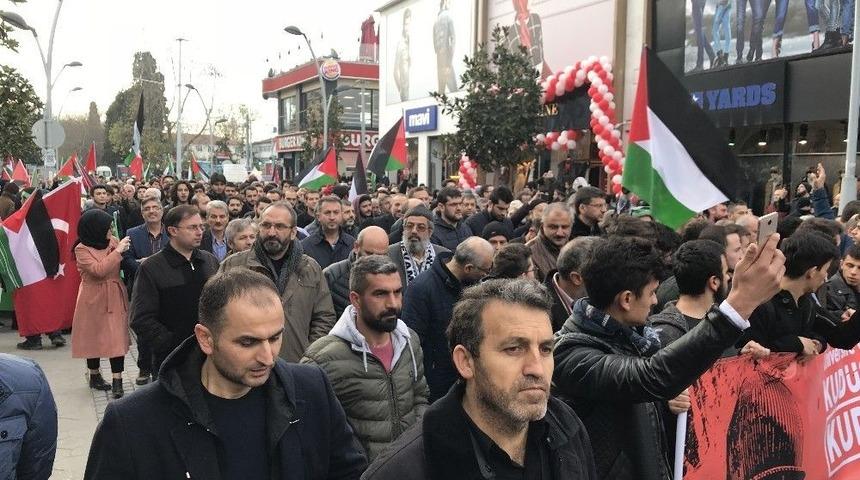 Kudüs İçin Yüzlerce Kişi Yürüdü