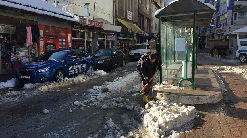 Kar Yağışı Bitti Geriye Temizliği Kaldı