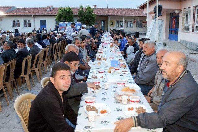 Yahyalı Halkı Kardeşlik Sofrasında Buluşuyor