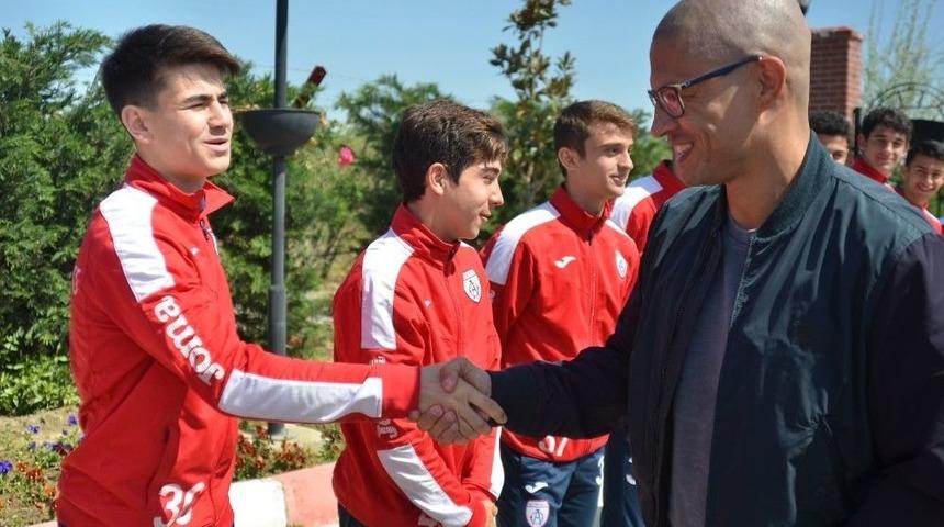 Efsaneler U12 Cup İ&ccedil;in Buluştu