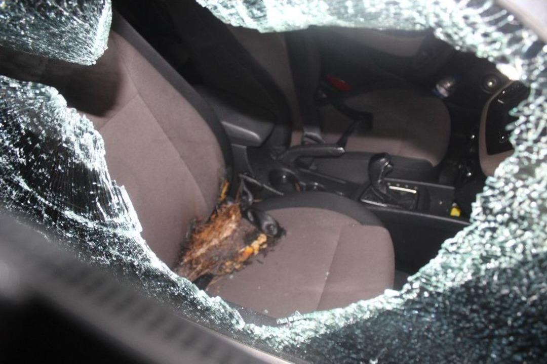 Kız Arkadaşına Sinirlenip Aracını Yakmaya Kalkıştı