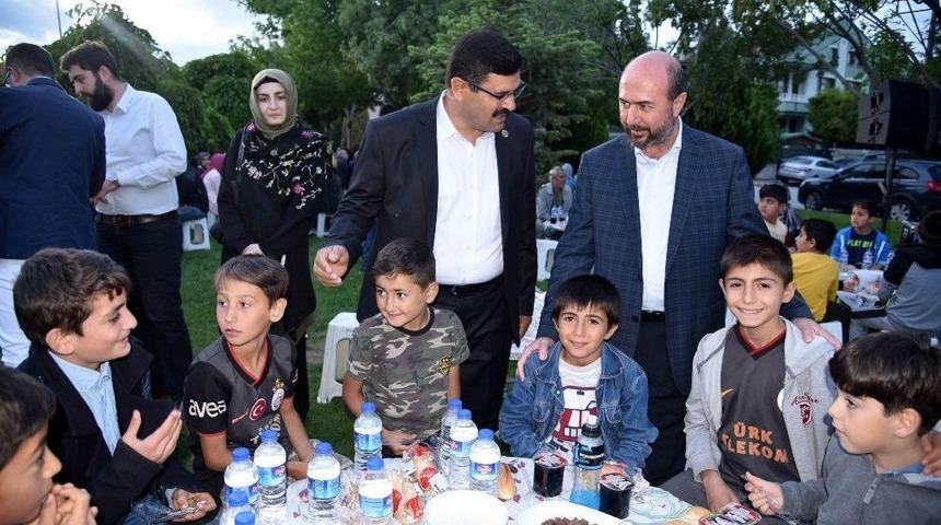 Selçuklu’da Mahalle İftarları Sürüyor