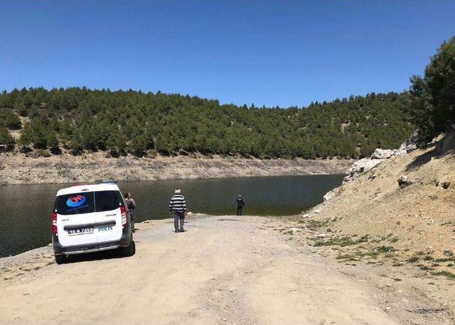 Kayıp Gencin Cesedi Barajda Bulundu 1