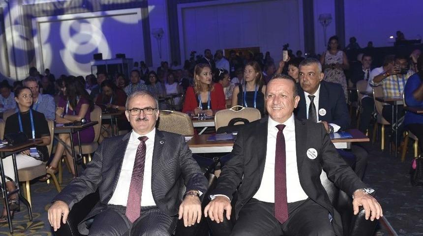 D&uuml;ğ&uuml;n Turizmi Forumu Antalya&rsquo;da Başladı