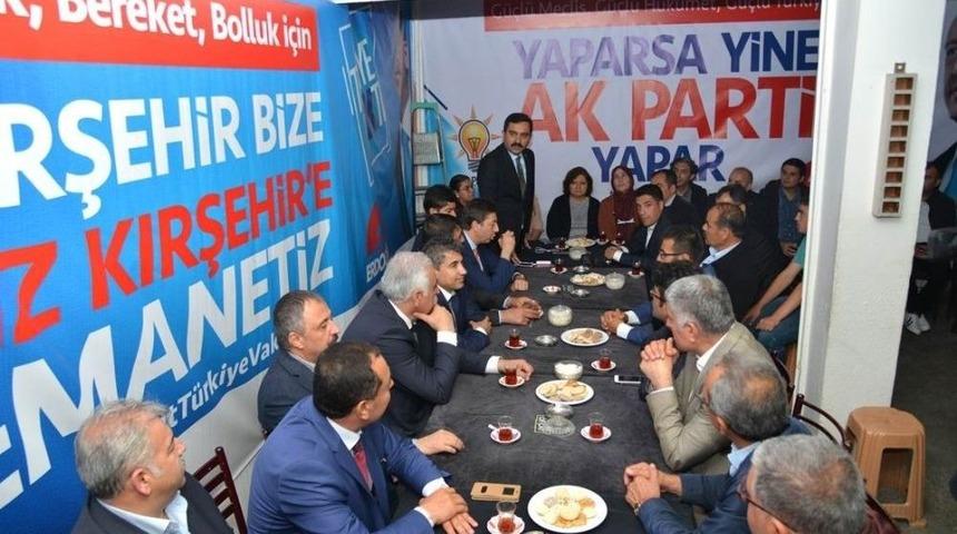 Cumhuriyet Halk Partisi İl Teşkilatı , Ak Parti Se&ccedil;im B&uuml;rosunu Ziyaret Etti