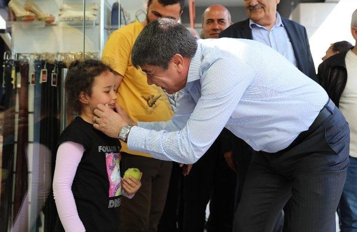 Büyükşehir Kemer Liman Caddesi’nde Rekor Kırdı G3