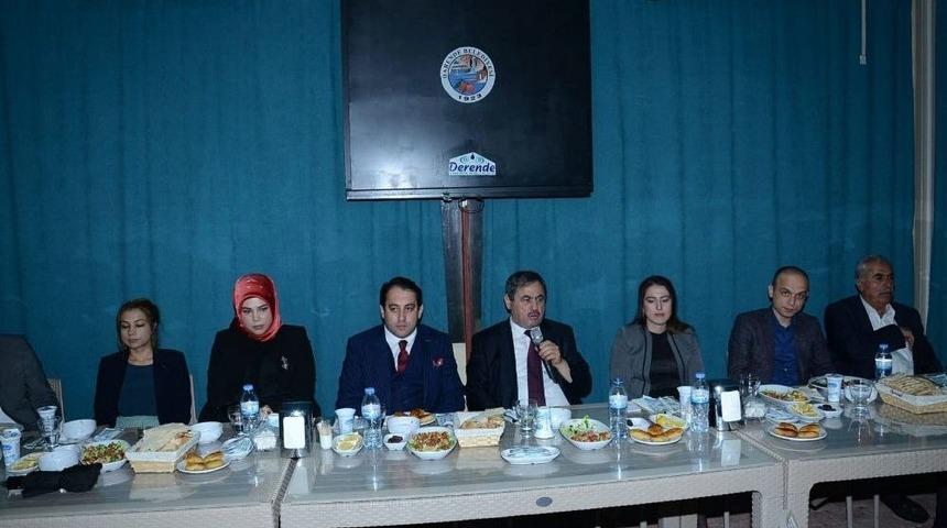 Darende Belediyesinden İl&ccedil;e Protokol&uuml;ne İftar Yemeği