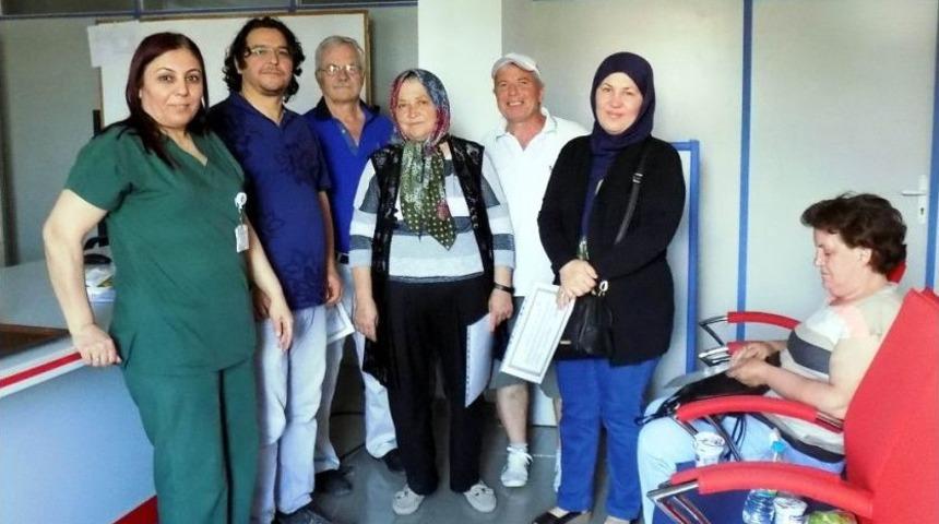 Salihli&rsquo;de Diyabet Okulu 8&rsquo;inci Mezunlarını Verdi