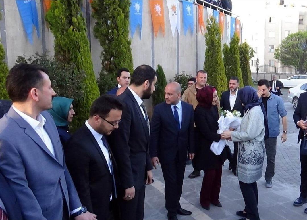 Bakan Kaya, Ak Parti Gen&ccedil;lik Kolları Kongresi&rsquo;ne Katıldı