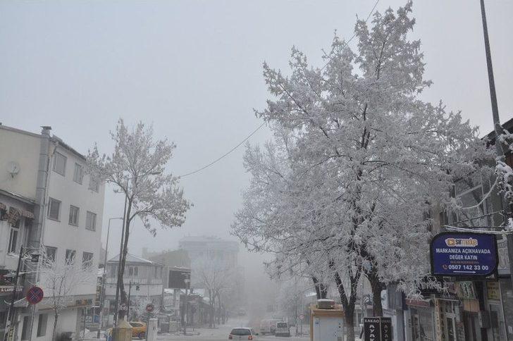 Kars Eksi 25’i Gördü, Soğuktan Her Yer Dondu G1