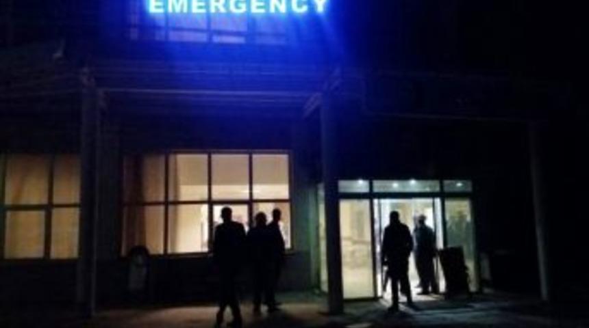 Güvenlik Korucularını Taşıyan Minibüs Kaza Yaptı: 15 Yaralı